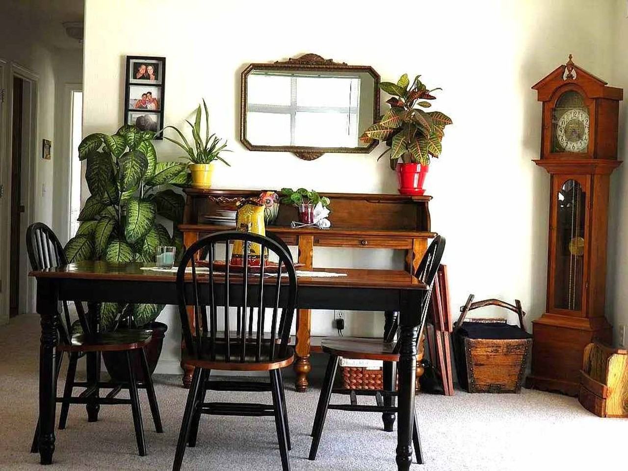 169 Highlands Ct - Photo 4 of 12