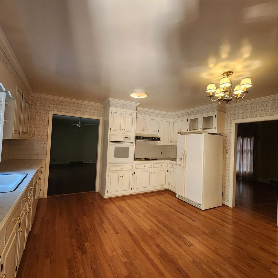 744 Durham Road - Photo 6 of 48