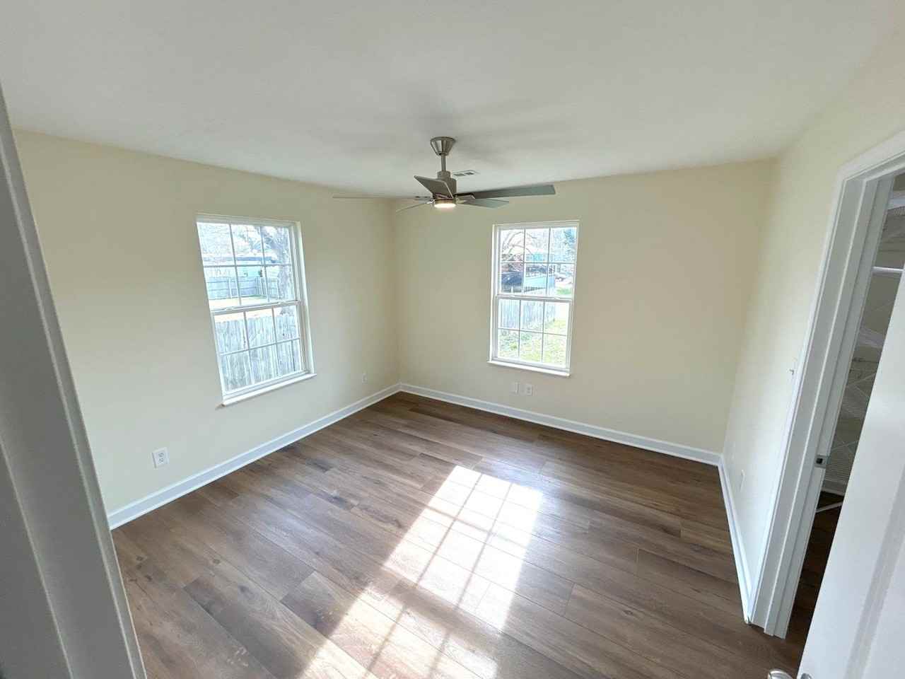 3718 Reagan Ave - Photo 3 of 14