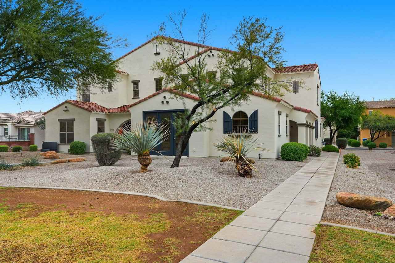 13441 151st Drive - Photo 2 of 45