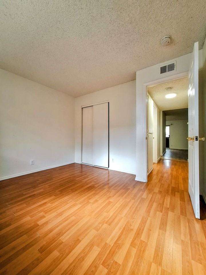 247 N Capitol Ave #238 - Photo 3 of 40