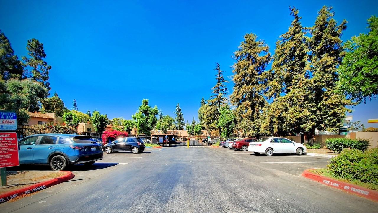 247 N Capitol Ave #238 - Photo 7 of 40