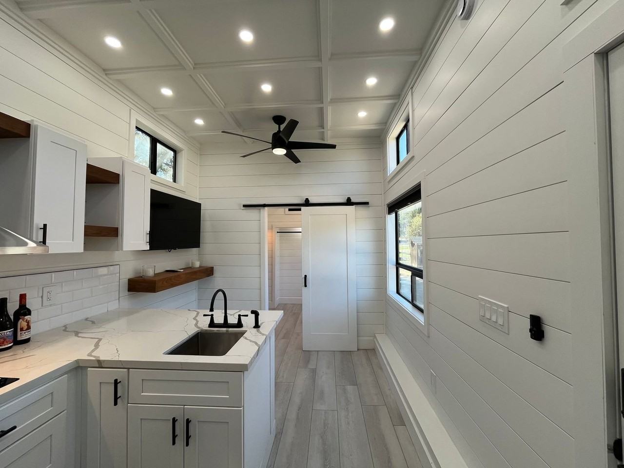 595 Redondo Lane - Photo 6 of 26