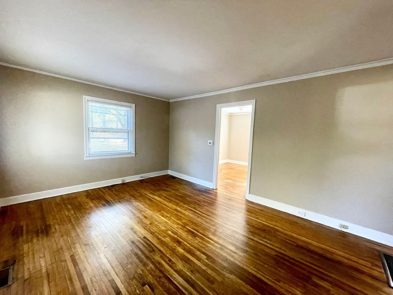 3044 Kennedy St - Photo 7 of 7