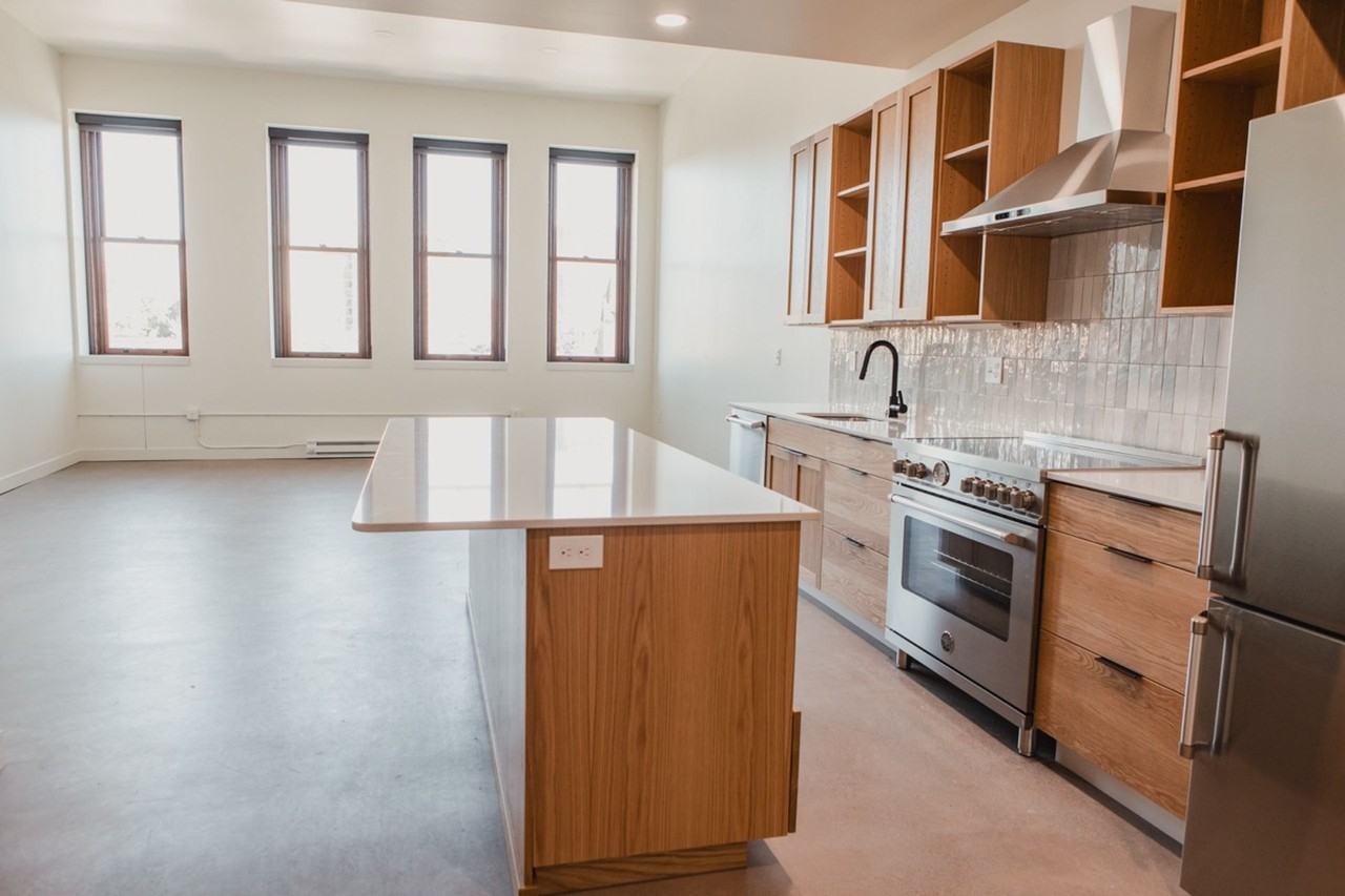 Saturday Zenith MT LLC - Photo 5 of 29