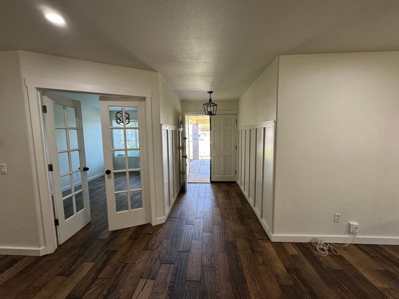 3151 Chestnut Drive - Photo 2 of 20