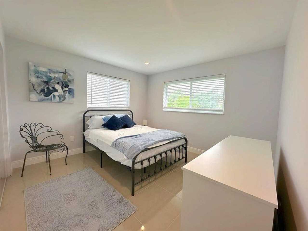 2941 Angler Drive - Photo 5 of 31