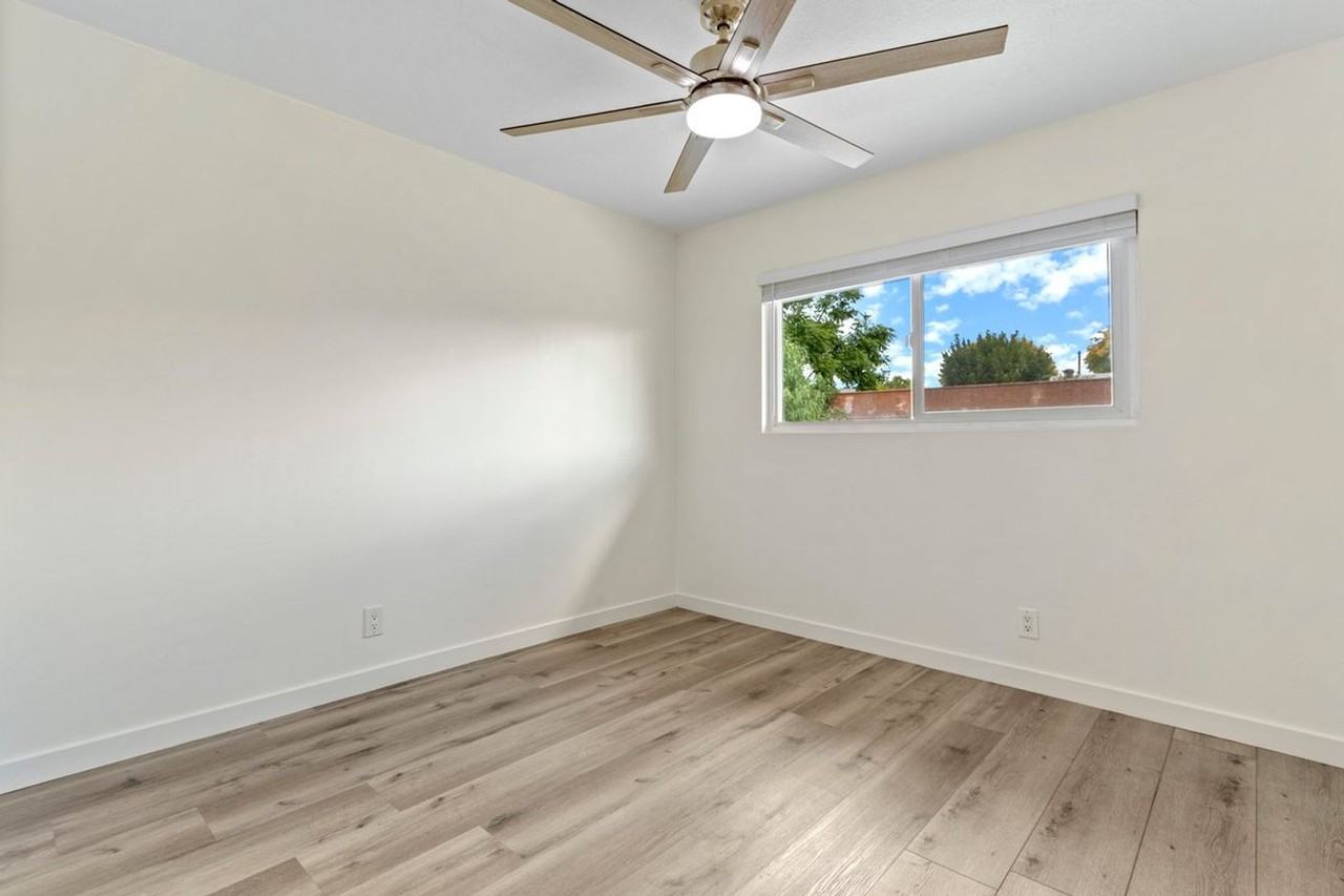 27508 Vilna Ave - Photo 6 of 21