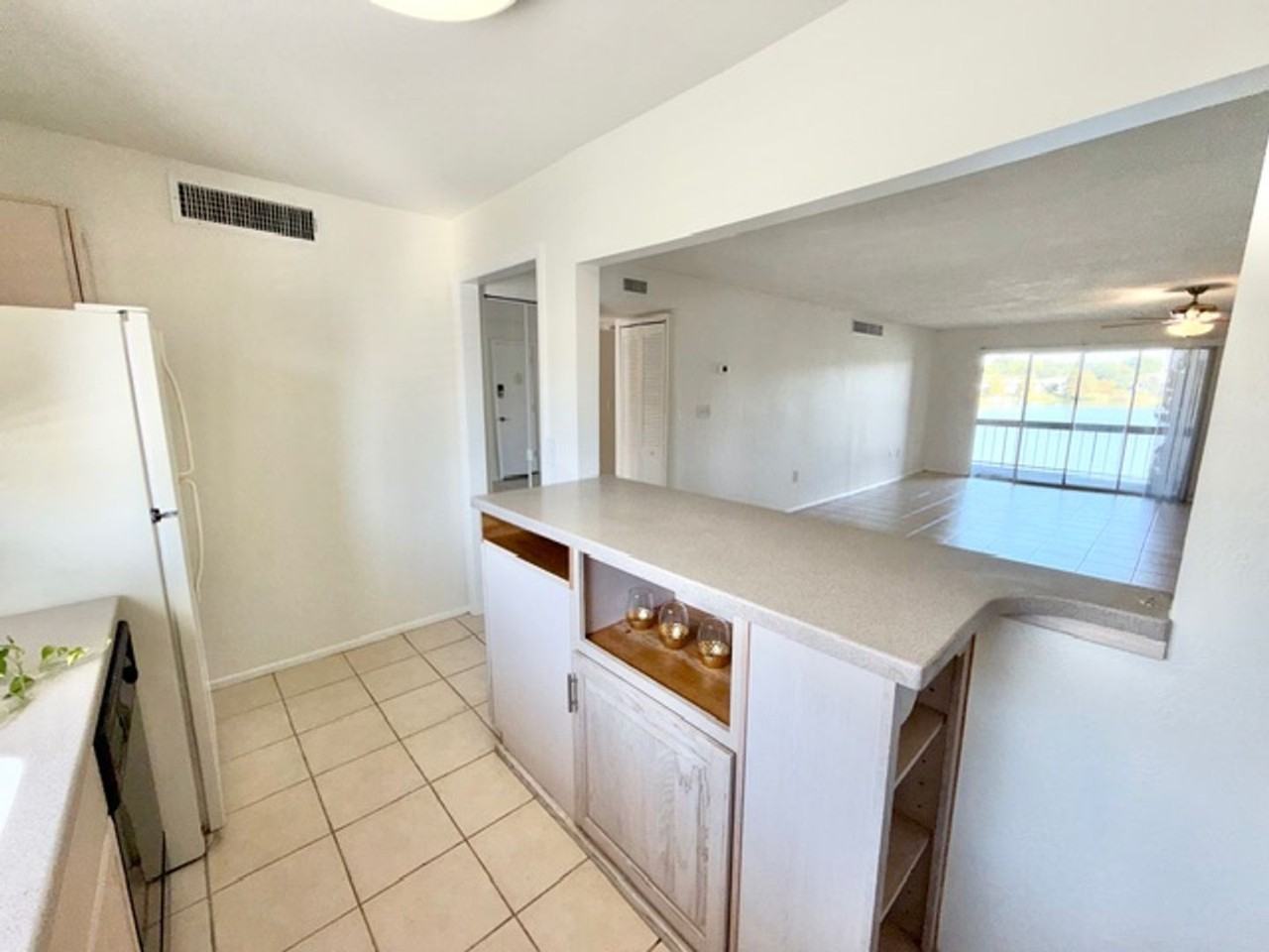 626 Orange Dr #242 - Photo 5 of 22