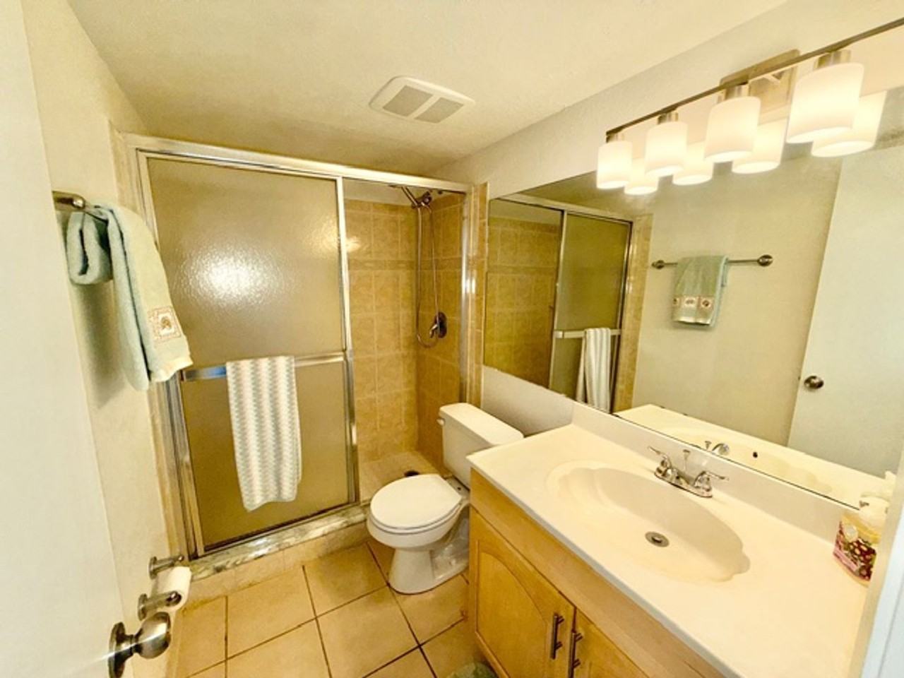 626 Orange Dr #242 - Photo 7 of 22