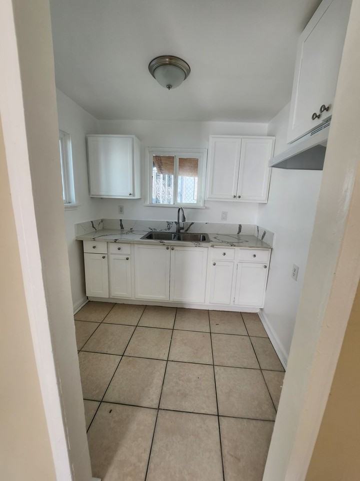 Inglewood Village - Photo 3 of 17