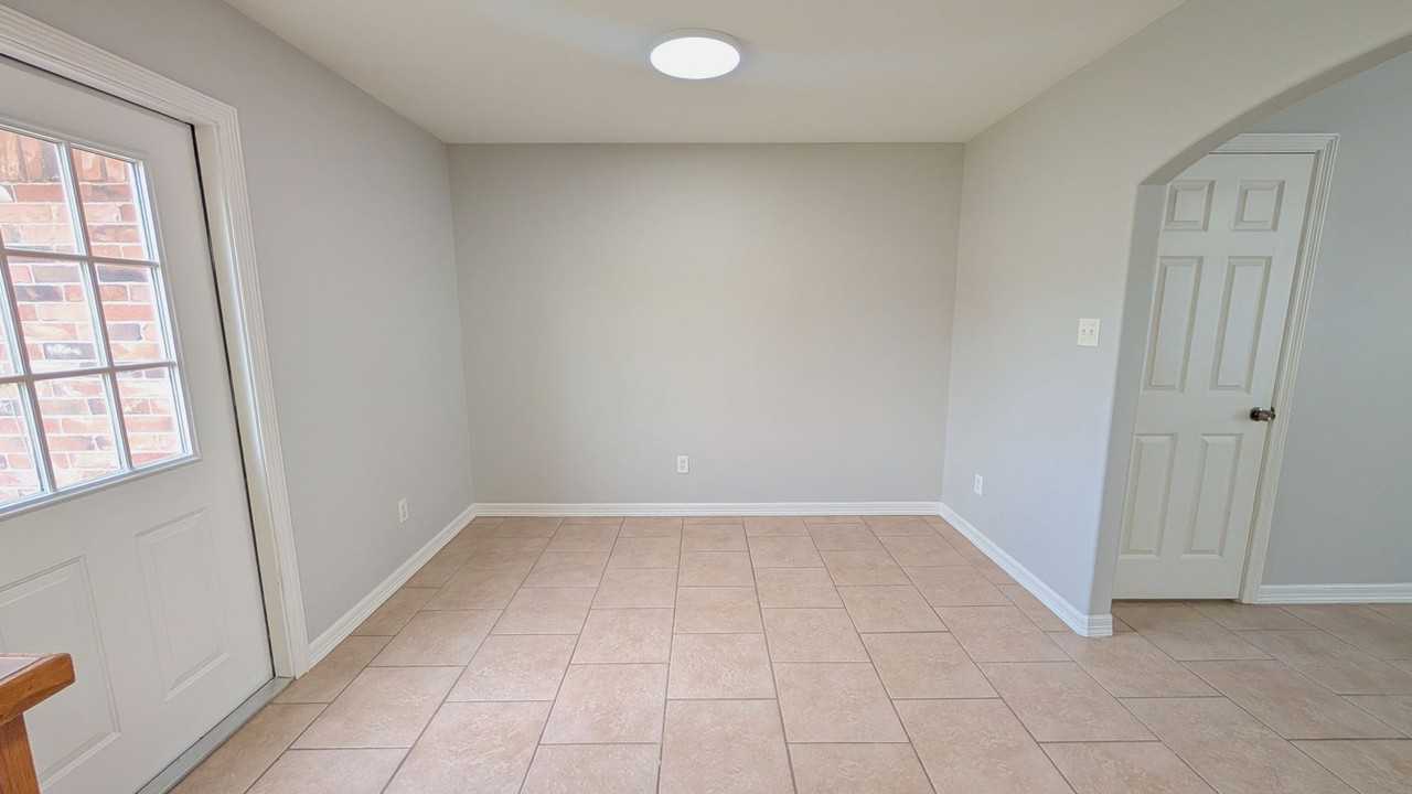 22937 Monte Alto Ct - Photo 5 of 12