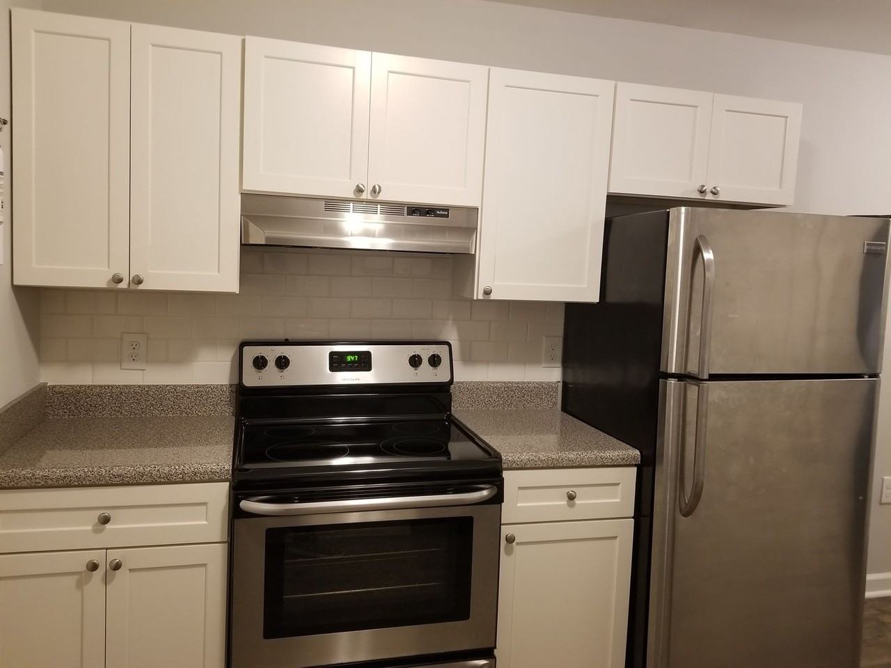 5907 Lone Oak Drive - Photo 3 of 9