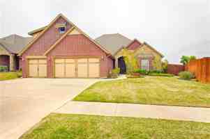 featured image of 13609 Gentry Drive