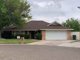 featured image of 2310 Hackberry Avenue