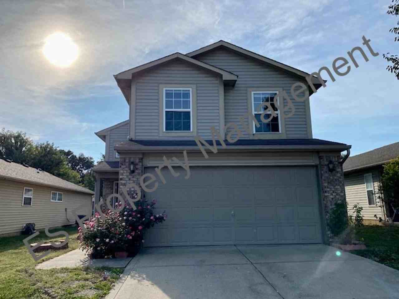 6316 Long River Ln - Photo 2 of 33