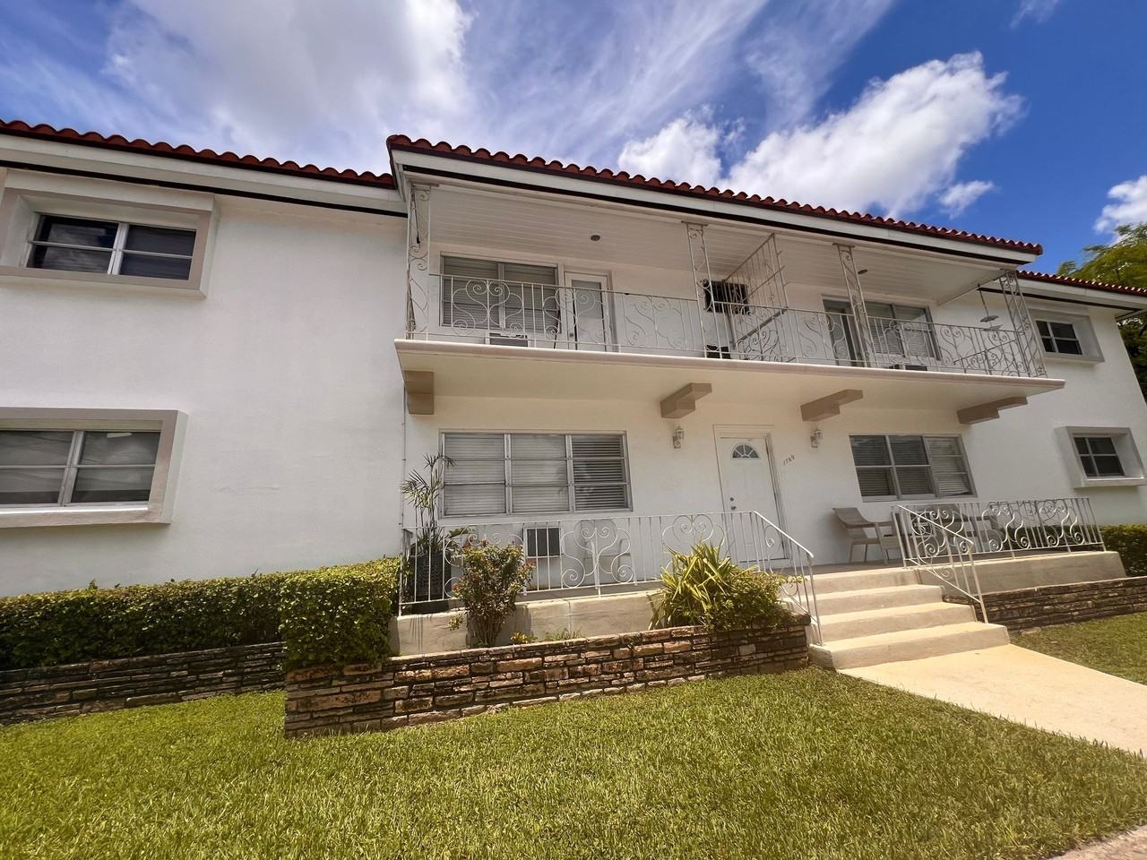 1700 Galiano St | Coral Gables (Coral Gables Business District / Downtown Coral Gables) - Photo 6 of 9