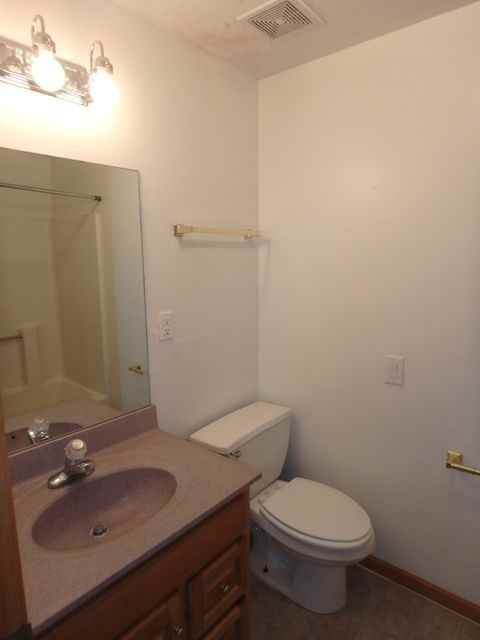 1113 Paquin St - Photo 4 of 26