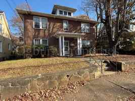 featured image of 647 Irving Street