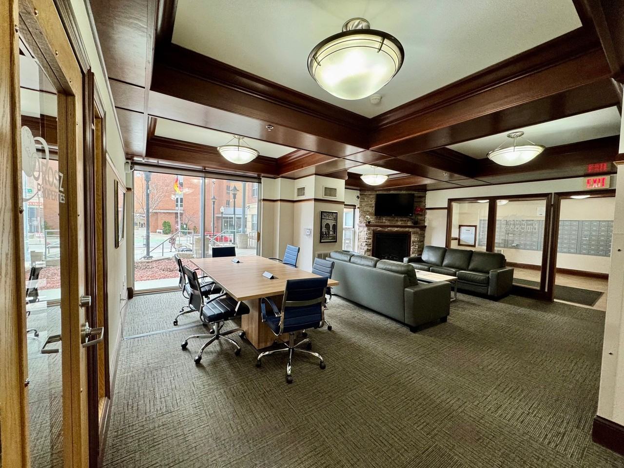 Embassy - Photo 4 of 7