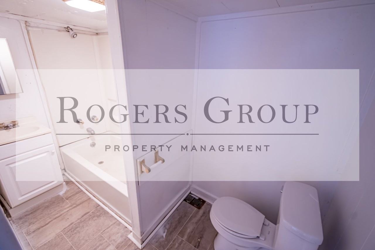 433 Alexander Ave - Photo 4 of 8