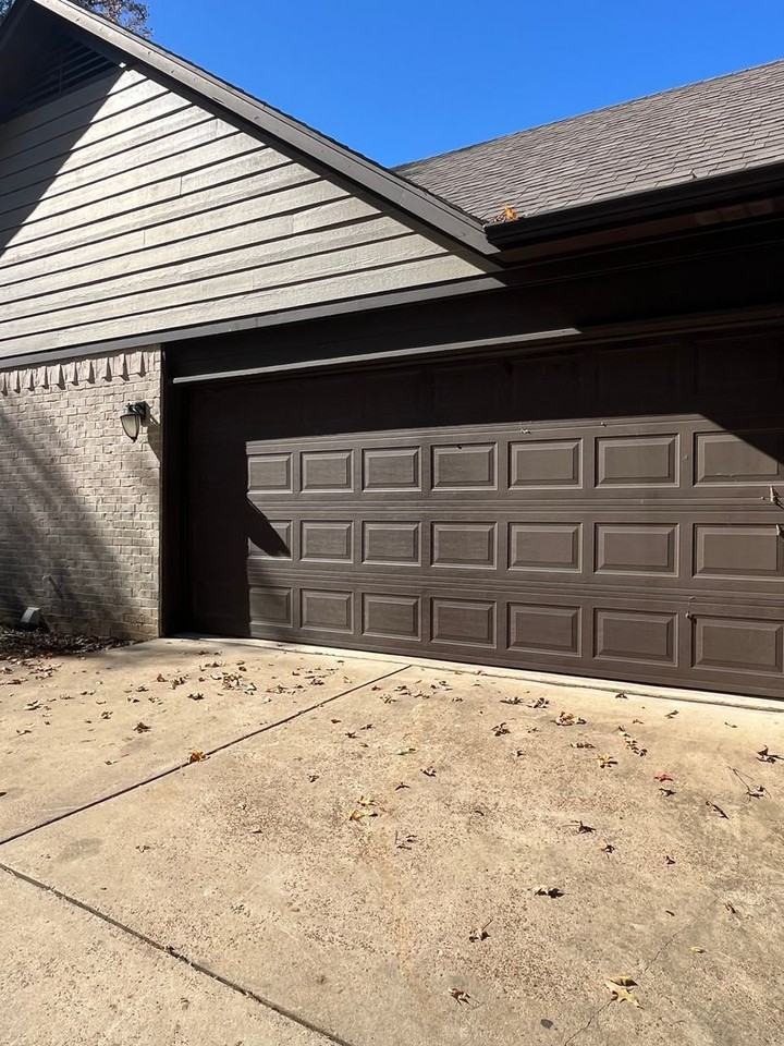 321 Salmon Road - Photo 3 of 25