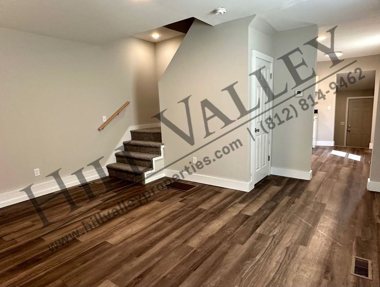 918 S 4th St - Photo 4 of 13