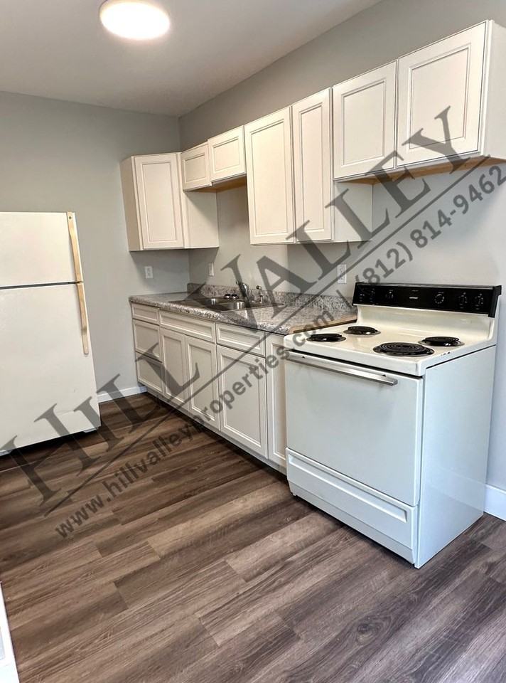 918 S 4th St - Photo 7 of 13