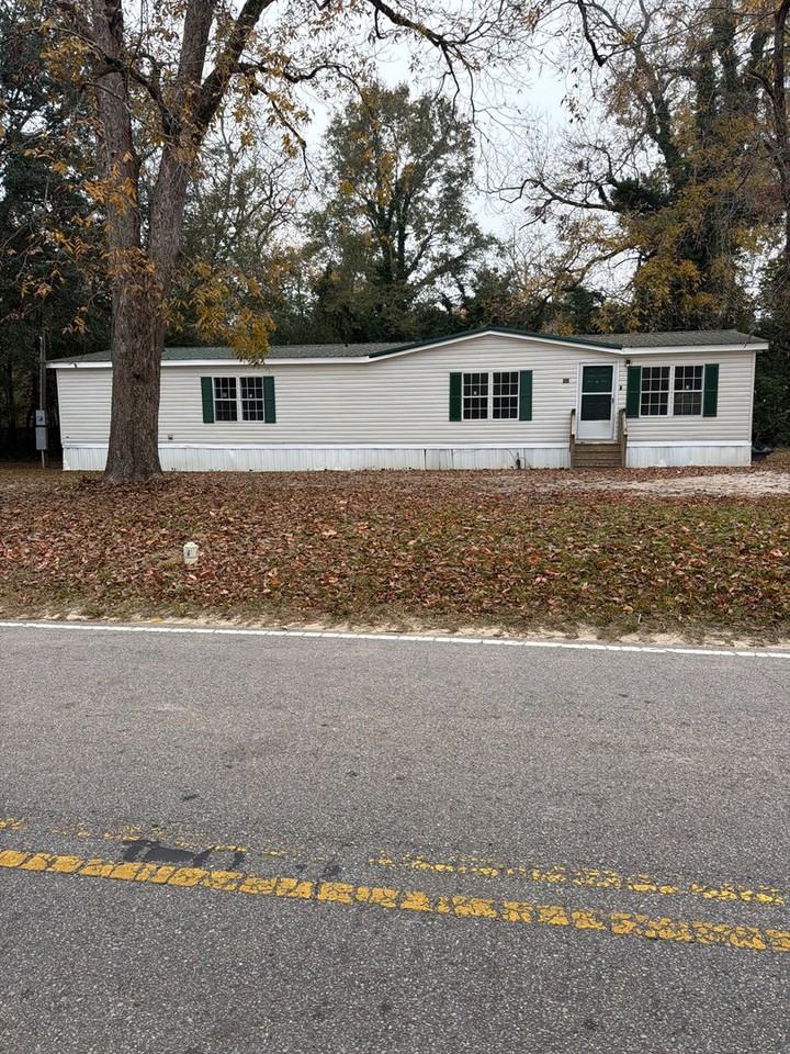 225 North Metts Street