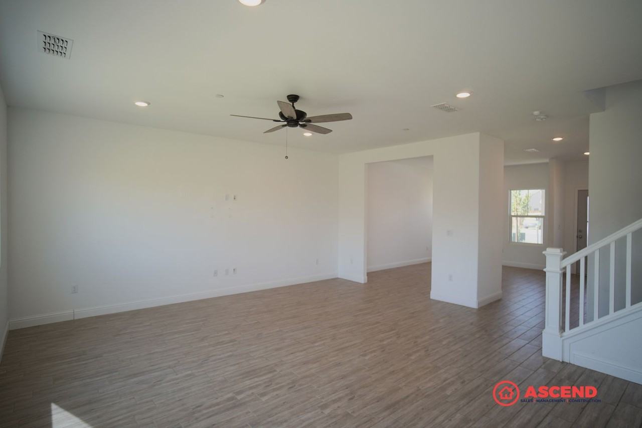 3320 Rustic Woods Lane - Photo 6 of 21