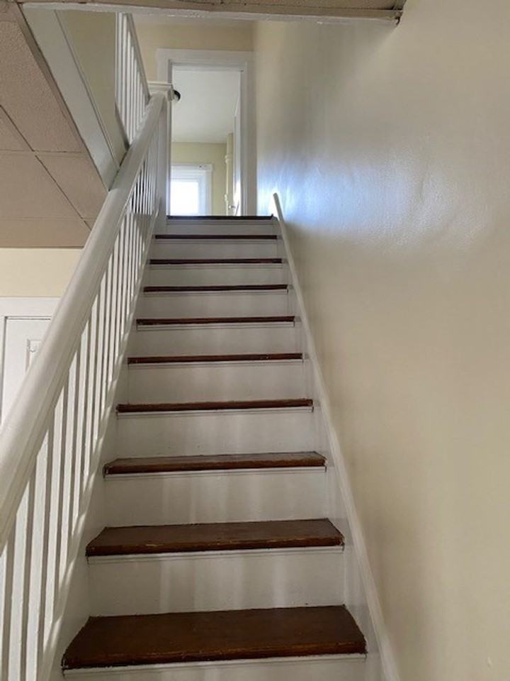 321 Carroll St - Photo 7 of 13