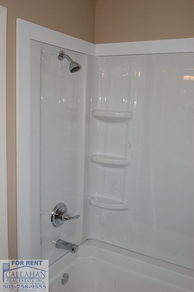 1408 W 58th St - Photo 2 of 27