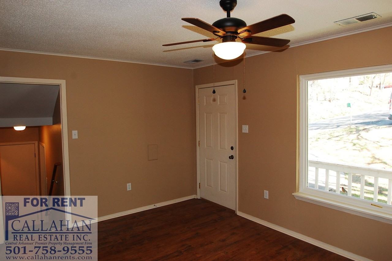 1408 W 58th St - Photo 7 of 27