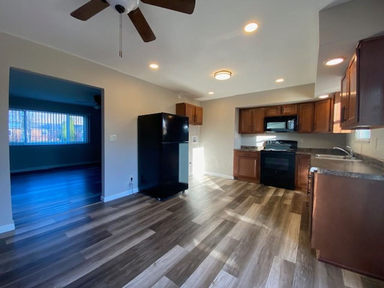 3339 Upper Valley Pike - Photo 2 of 12