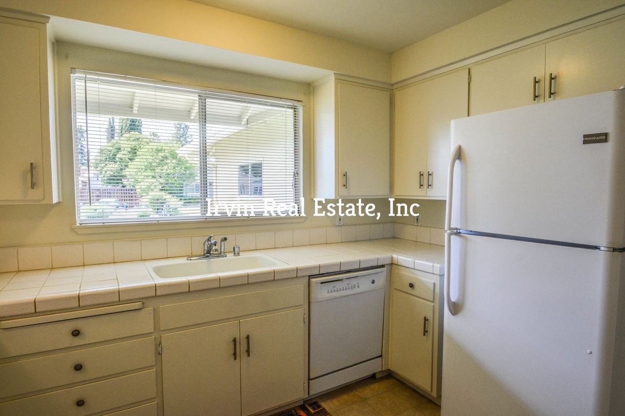 2700 Ryan Road - Photo 4 of 22