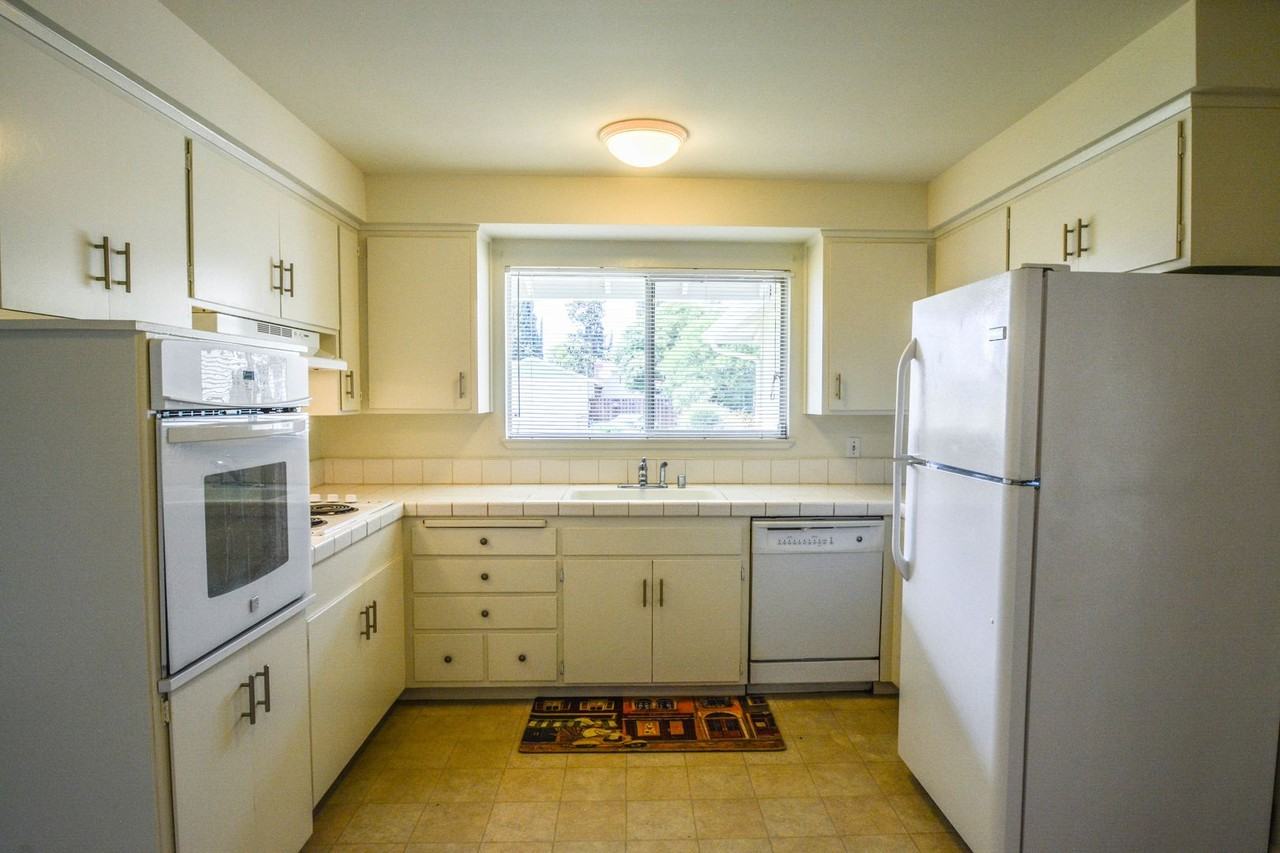 2700 Ryan Road - Photo 6 of 22