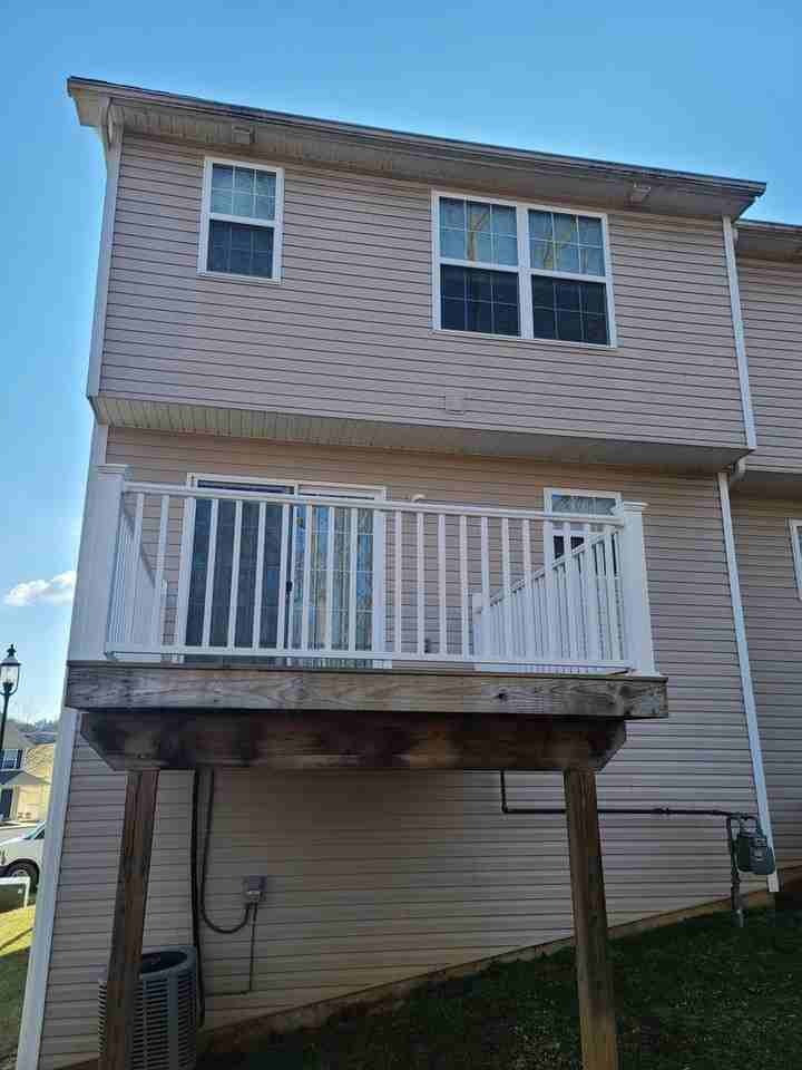 424 Viewpoint Way - Photo 4 of 50