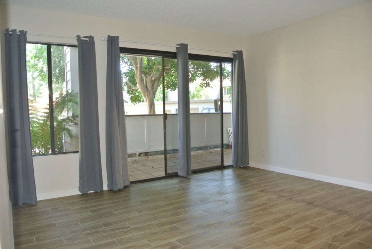 1067 Shadowridge Dr #43 - Photo 6 of 17