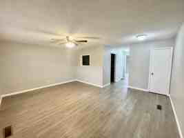 featured image of 910 East Quincy Street