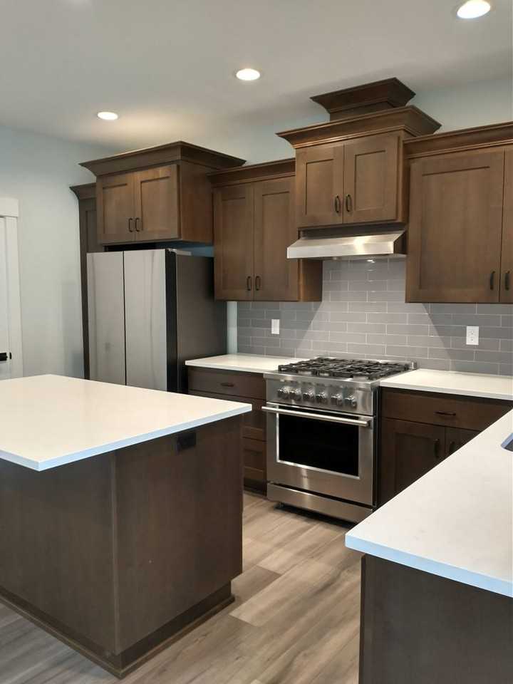 1021 Keystone Loop Northeast - Photo 3 of 26