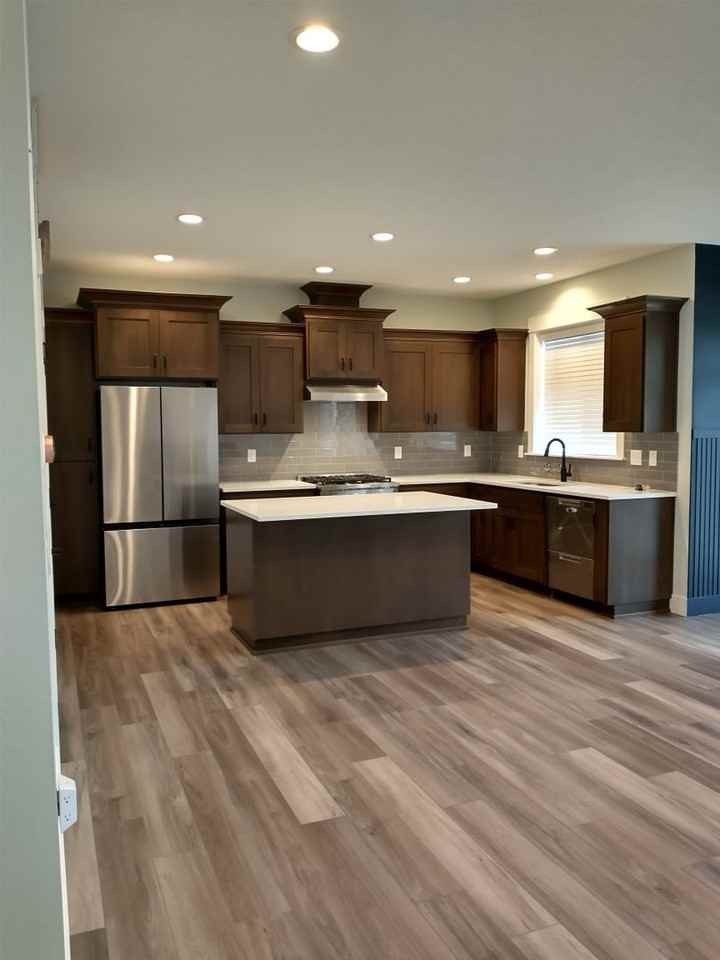 1021 Keystone Loop Northeast - Photo 5 of 26