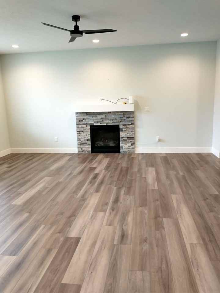 1021 Keystone Loop Northeast - Photo 7 of 26