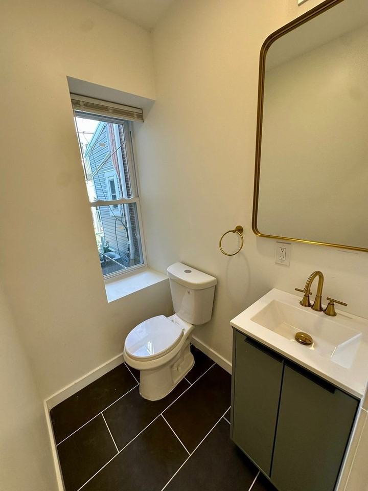 1446 North 60th Street - Photo 7 of 42