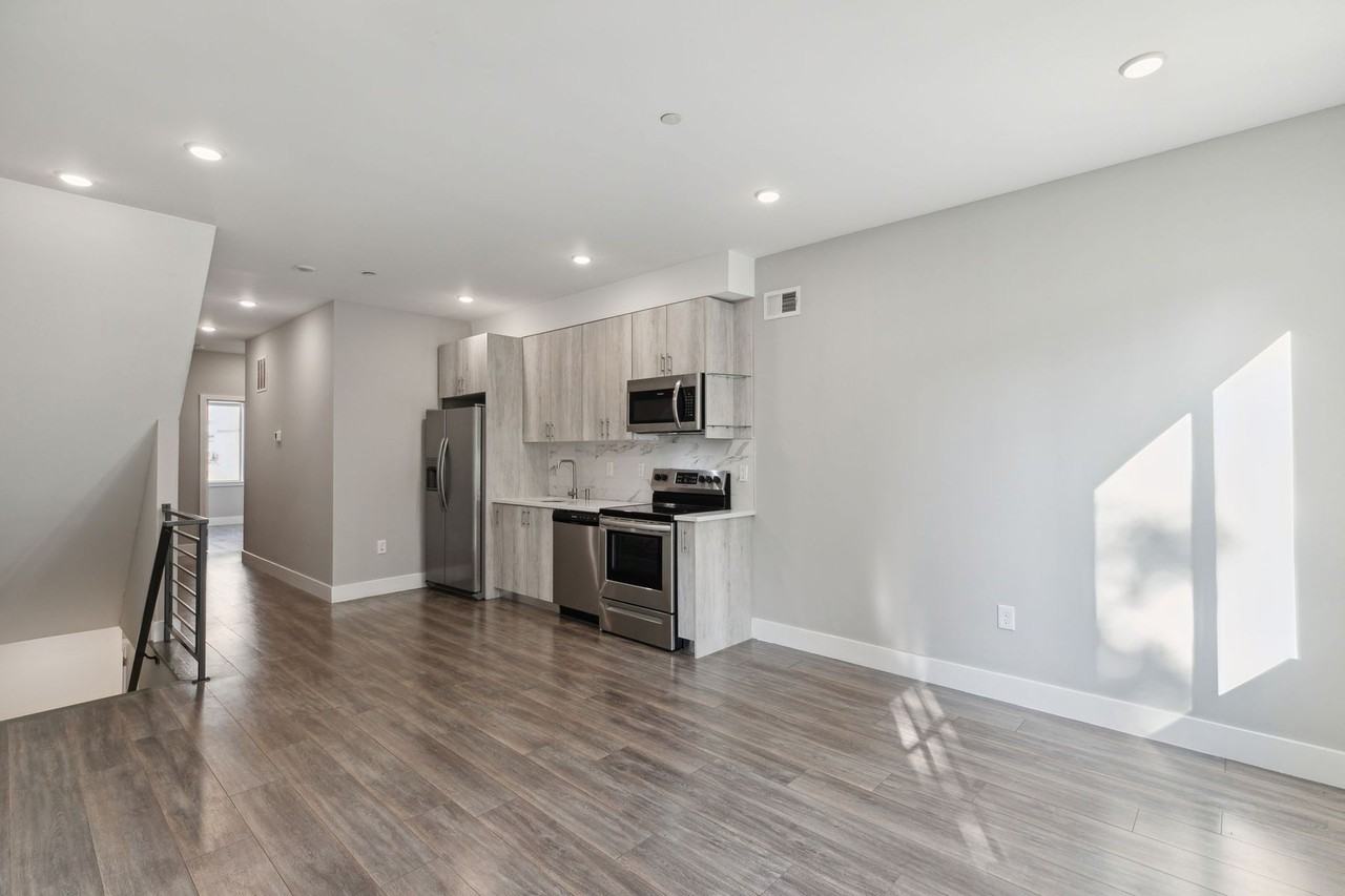 1845 E Huntingdon St #A - Photo 2 of 50