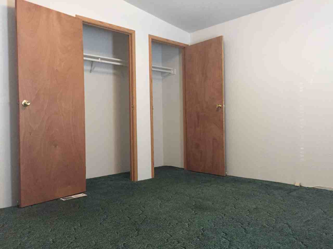 225 E Opal Ave - Photo 7 of 17