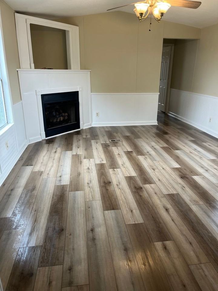 549 13th St - Photo 3 of 6