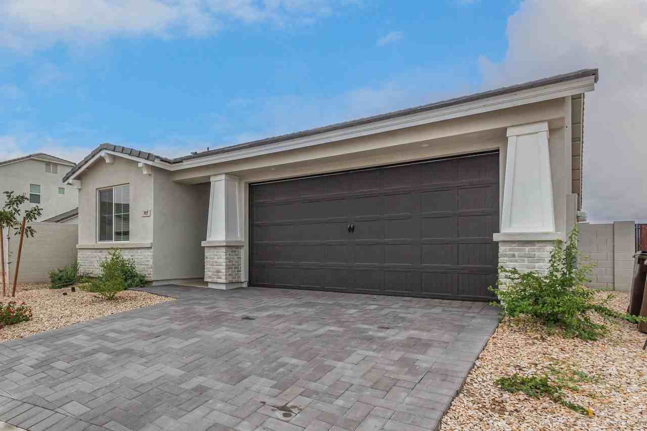 305 E Leland Rd - Photo 2 of 28