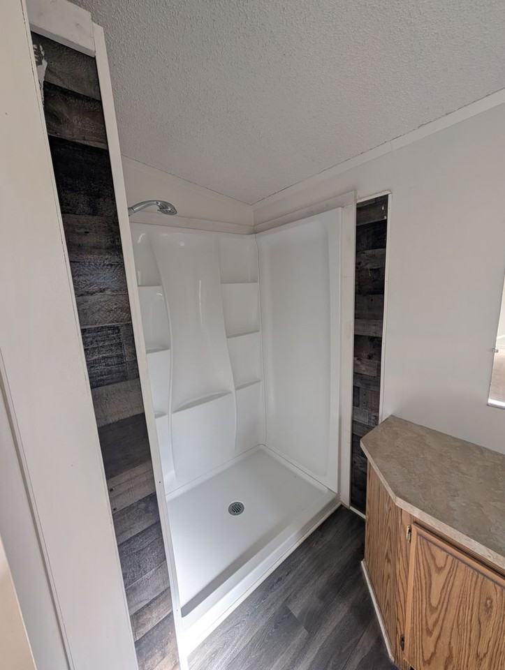 5720 Harlan Dr - Photo 5 of 10