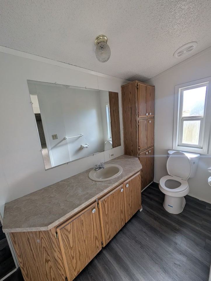 5720 Harlan Dr - Photo 6 of 10