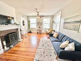 featured image of 1400 Monroe St